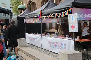 Nordhausen zusammen feiert auf dem Rathausplatz