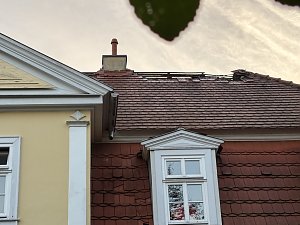 Ausma&szlig; der Sch&auml;den an der Villa Italia nach dem Brand heute Nacht