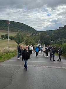 Die Herzsportgruppe machte sich auf den Weg nach Nebra und zu duftenden Rosen