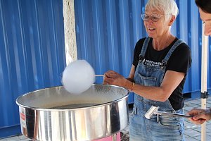 Kinderrechte-Fest in der Flohburg und Essen der Kulturen in der Kurzen Meile in Nordhausen