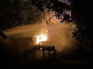 Wohnhaus in Flammen