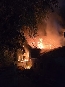 Wohnhaus in Flammen