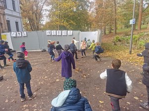 Circus zum mitmachen im Park Hohenrode