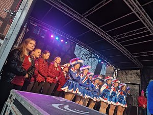 Die Nordh&auml;user Karnevalsvereine gaben auf dem Blasiikirchplatz den Startschuss f&uuml;r die 5. Jahreszeit