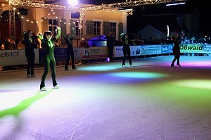 Eisbahn mit super Party in Bad Langensalza er&ouml;ffnet