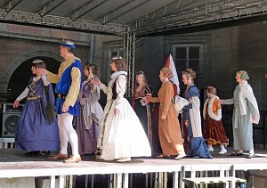 Getanzte Modenschau
