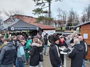 Weihnachtsnachmittag des FSV Preu&szlig;en auf der Eisbahn in Bad Langensalza