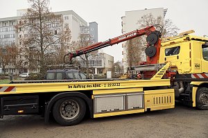 Ein paar Autos wurden abgeschleppt.