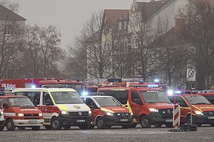 &Uuml;bergabe des Friedenslichts aus Bethlehem an die Kreisjugendfeuerwehren.