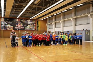 Ein Hallenturnier der Fu&szlig;baller der FSG 99 Salza