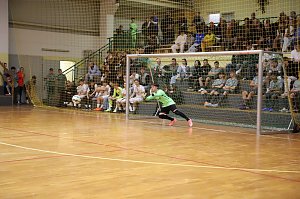Ein Hallenturnier der Fu&szlig;baller der FSG 99 Salza