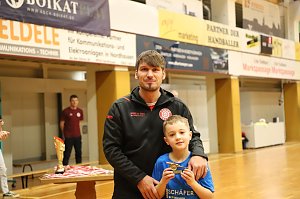 Ein Hallenturnier der Fu&szlig;baller der FSG 99 Salza