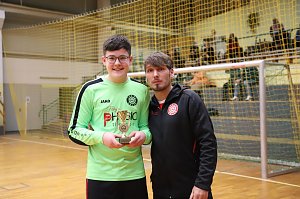 Ein Hallenturnier der Fu&szlig;baller der FSG 99 Salza