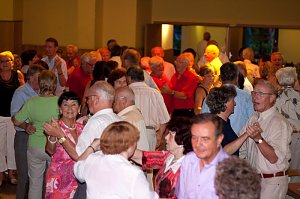 Tanz-Tee im Jugendclubuhaus