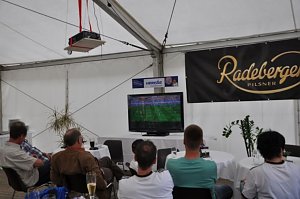 Public Viewing auf den Petersberg