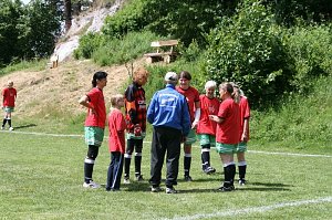 Ein Dorf spielt Fu&szlig;ball