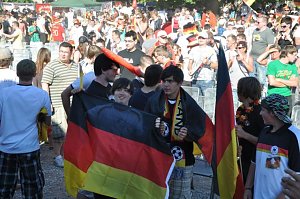 Public Viewing auf den Petersberg