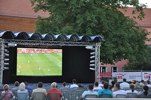Public Viewing auf den Petersberg