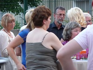 Mit Kunden gefeiert