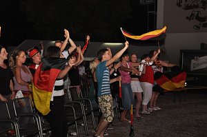 Public Viewing auf den Petersberg