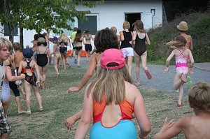 Gel&auml;ndespiel und Wasserschlacht