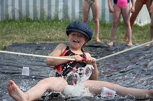 Gel&auml;ndespiel und Wasserschlacht