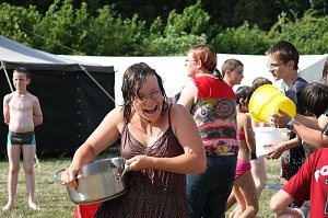 Gel&auml;ndespiel und Wasserschlacht