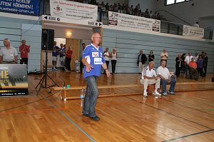 Aufgalopp der Helden und der Promis
