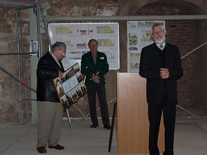 Offene T&uuml;r Cruciskirche