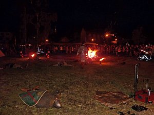 Feuerschau zum Bauernmarkt