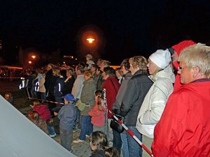 Feuerschau zum Bauernmarkt
