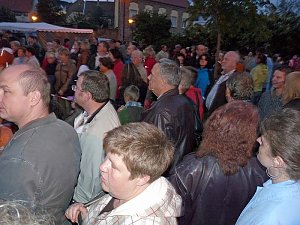 Feuerschau zum Bauernmarkt