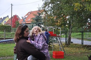 "Vielfalt tut gut" - Stra&szlig;enfest beim Falken