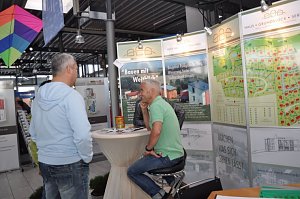 Messe im Autohaus