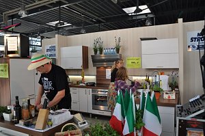 Messe im Autohaus