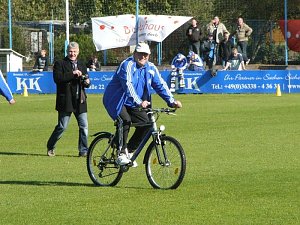 17 Elfmeter im AKS