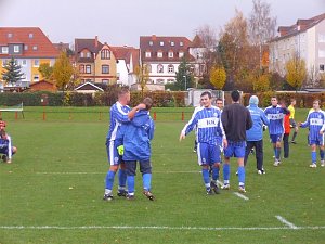 "Wir leben noch!"