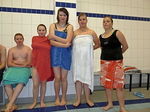 24 Stunden Schwimmen begonnen