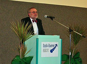 20 Jahren Internationalen Bildungs- und Sozialwerkes e.V.