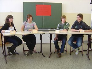 Jugend debattierte