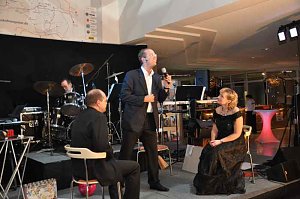 &Auml;rzte- und Apothekerball im Autohaus Peter