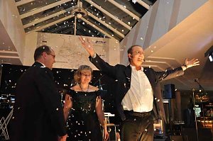 &Auml;rzte- und Apothekerball im Autohaus Peter