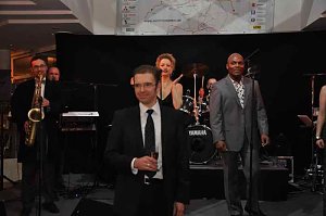 &Auml;rzte- und Apothekerball im Autohaus Peter