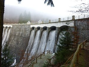 Talsperre bei Neustadt