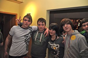 Coole Junge Party im Klubhaus