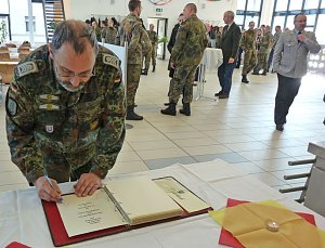 Verabschiedungsappell S&uuml;ss und Liebau