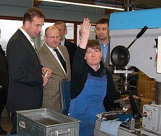 Bild: Zu besuch in den Behinderten Werkst&auml;tten 2007