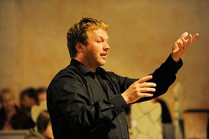 Bild: Zusammen mit Bernhard Barth wird Kristin Maria Pientka in Neustadt spielen