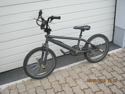 Bild: Dieses Fahrrad lies der T&auml;ter am Tatort zur&uuml;ck