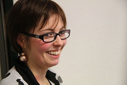 Bild: Claudia Ehrhardt &uuml;bernimmt die medienp&auml;dagogische Arbeit bei "Radio ENNO"